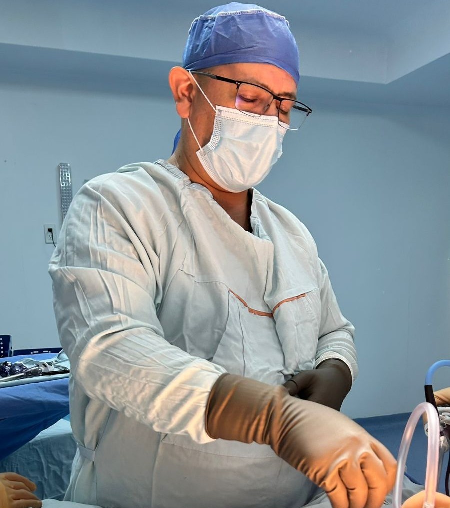 Foto del Dr. Carlos Arturo Díaz Avelar